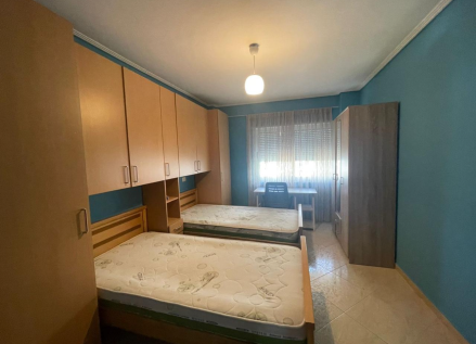 Tirane, shes apartament 2+1 Kati 4, 99 m² 219.000 € (ndre mjeda)