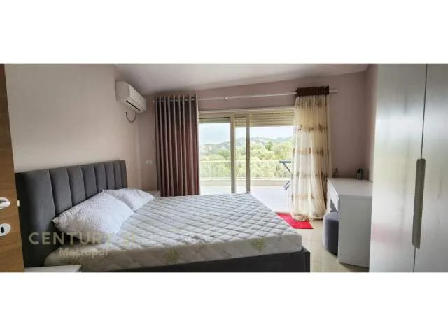 Tirane, jepet me qera apartament 2+1+BLK Kati 4, 750 Euro (liqeni i thate)