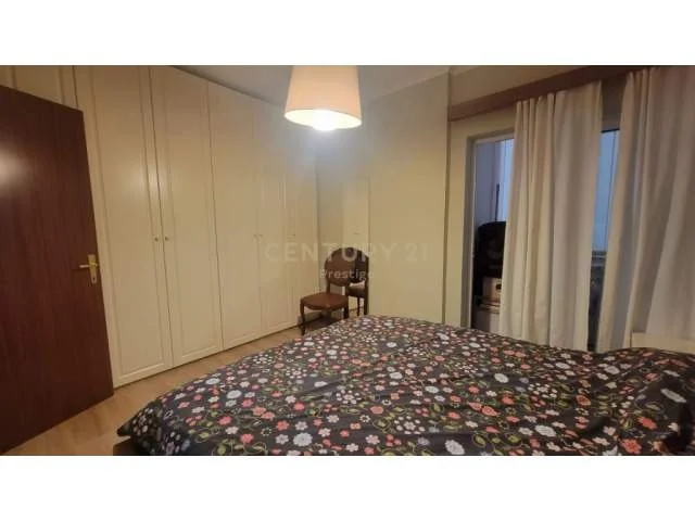 Tirane, jap me qera apartament 1+1 64 m² 500 Euro (ambasada amerikane)