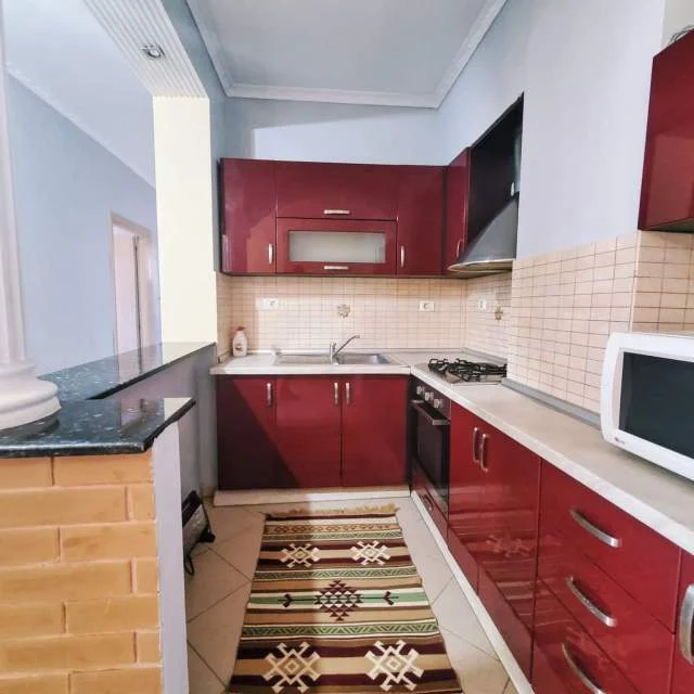 Tirane, jepet me qera apartament 1+1+A+BLK Kati 4, 69 m² 450 Euro (Kodra Diellit)