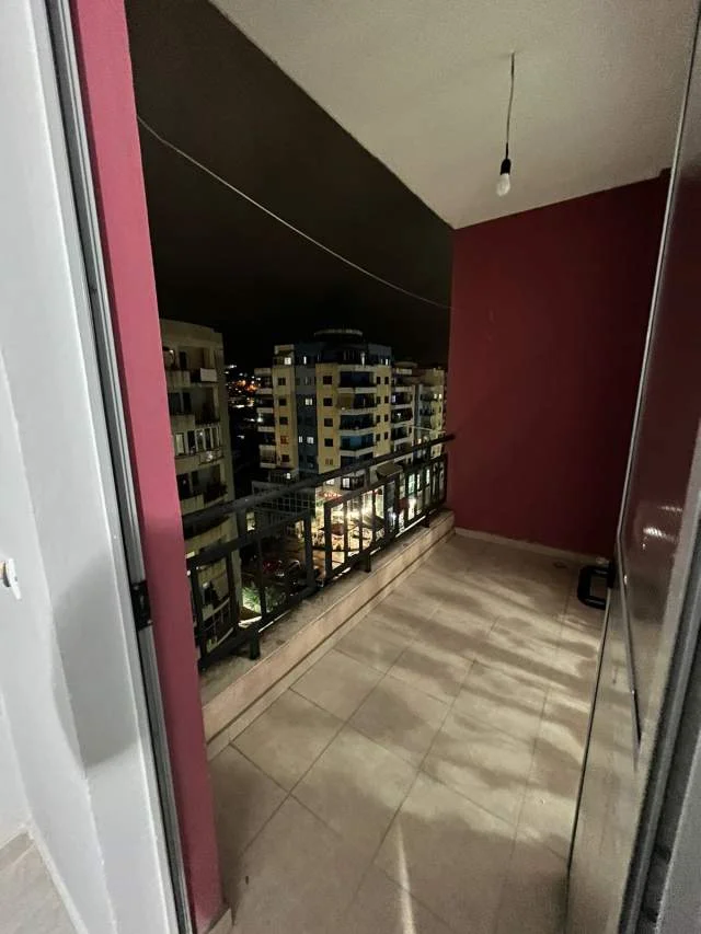 Tirane, jepet me qera apartament 2+1 Kati 7, 68 m² 35.000 Leke