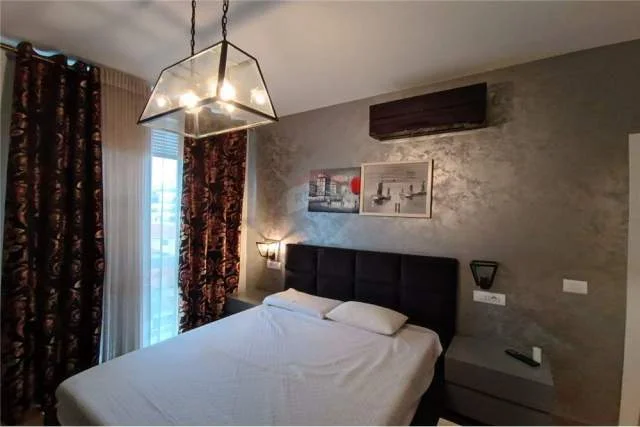 Tirane, jepet me qera apartament 2+1+BLK Kati 4, 85 m² 800 Euro (Rr.Frederik Shiroka)