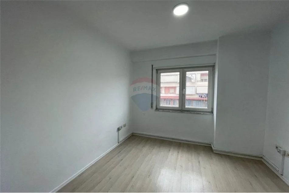 Tirane, shitet apartament 3+1 Kati 6, 143 m² 235,000 € (Don Bosko - Gener II)
