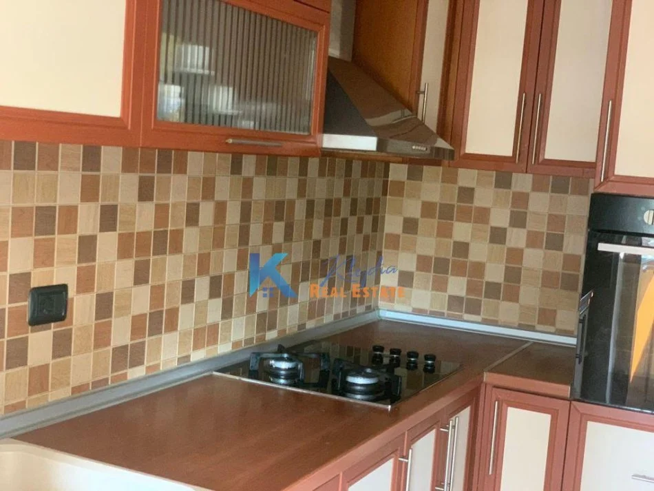 Tirane, jepet me qera apartament 3+1+Aneks+Ballkon Kati 6, 110 m² (Bulevardi Zhan D'Ark, afer Ish-ATSH)