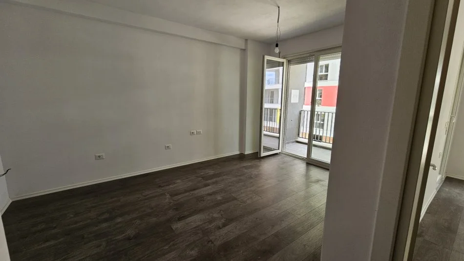Tirane, shitet 1+1+Ballkon Kati 3, 54 m² 71,000 € 