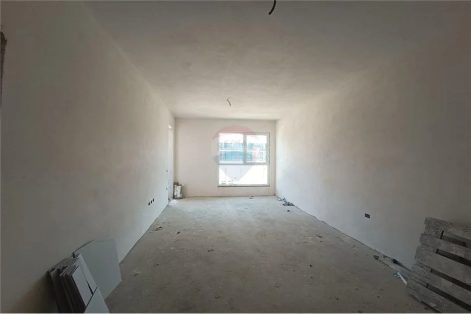 Tirane, shitet apartament 1+1 Kati 5, 75 m² 91.000 € (rruga lidhja e prizrenit - Treni - Bulevardi i Ri)