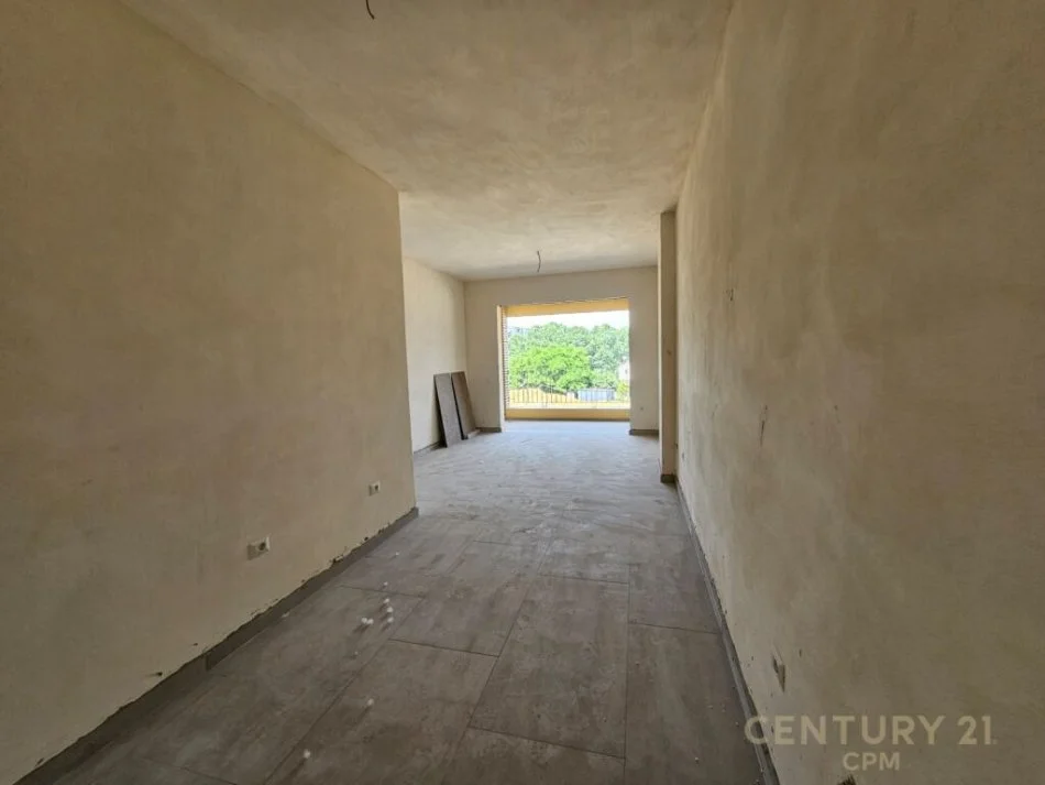 Tirane, shes apartament 2+1+Aneks+Ballkon Kati 2, 103 m² 170.000 € (Ish Fusha Aviacionit ,IBN)