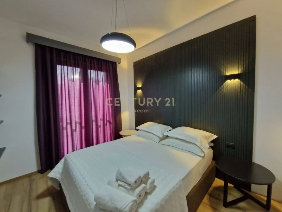 Tirane, shitet apartament 2+1 Kati 4, 98 m² 