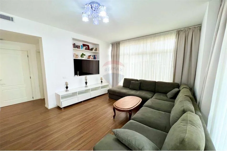 Tirane, jepet me qera apartament 2+1 Kati 3, 130 m² 600 € (Ramadan Zaskoci - Vilat Gjermane - Rruga e Elbasanit)
