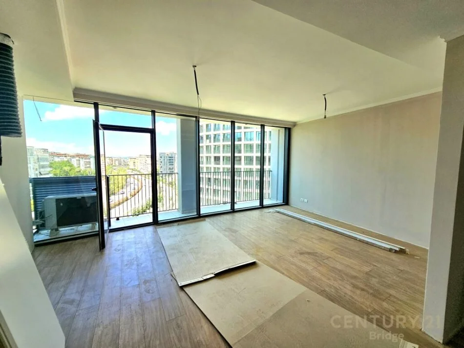 Tirane, jepet me qera vetem 1 dhome 1+1 Kati 6, 90 m² 900 € (liqeni i tiranes)