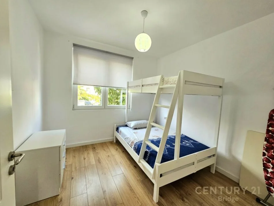 Tirane, shitet apartament 2+1 Kati 2, 72 m² 160.000 € (qender)