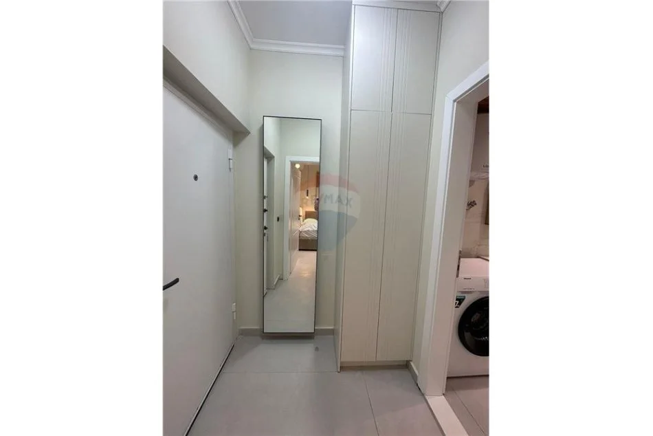 Tirane, jepet me qera garsonier Kati 1, 35 m² 600 € (Shallvaret)