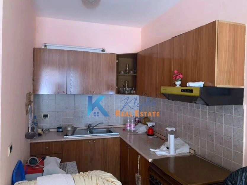 Tirane, shes apartament 1+1+Ballkon Kati 4, 56 m² 135.000 € (Rruga e Elbasanit, afer Deges se Thesarit)