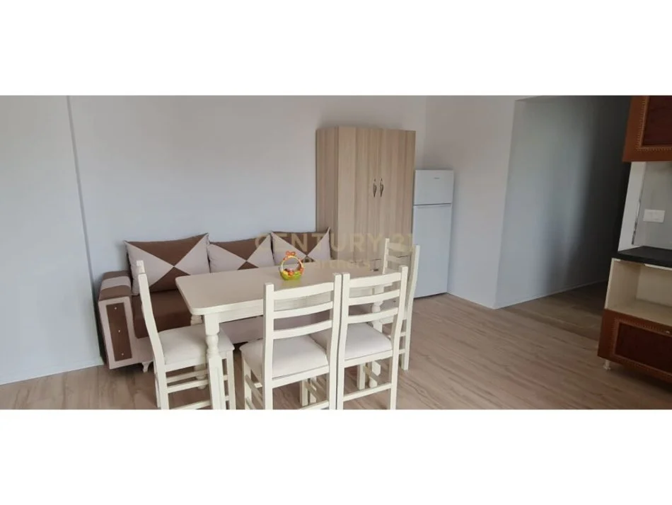 jepet me qera garsonier 1+1 Kati 2, 220 €