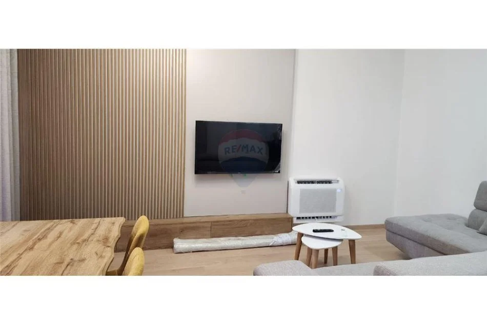 Tirane, jepet me qera apartament 2+1 , 105 m² 950 € (Kompleksi Delijorgji)