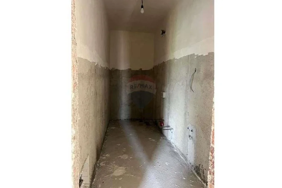 Tirane, shitet apartament 2+1 Kati 5, 118 m² 170.000 € (Treni - Bulevardi i Ri)