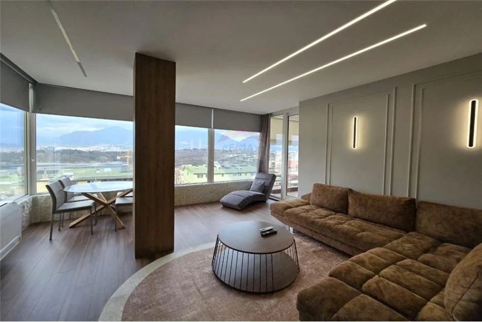 Tirane, shitet apartament 2+1 Kati 4, 114 m² 245.000 € (Rruga Peti - Liqeni i Thatë)