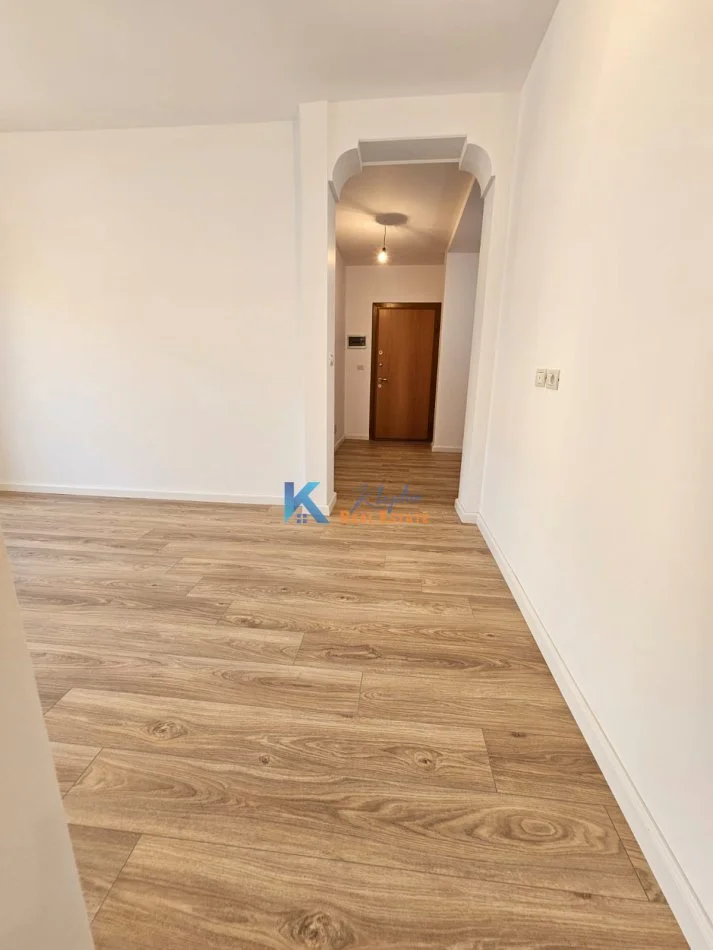 Tirane, shitet apartament 1+1+Ballkon Kati 3, 70 m² 136.000 € (Afer Shkolles se Baletit)