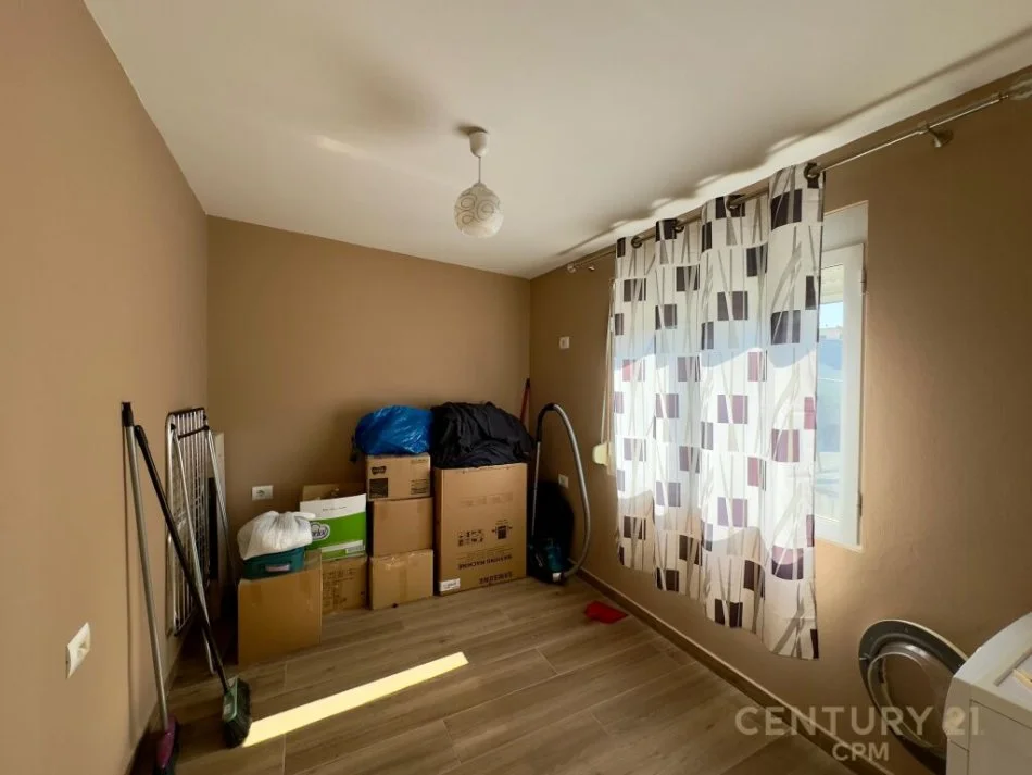 Tirane, shitet apartament 3+1 Kati 2, 98 m² 140.000 € (DON BOSKO)