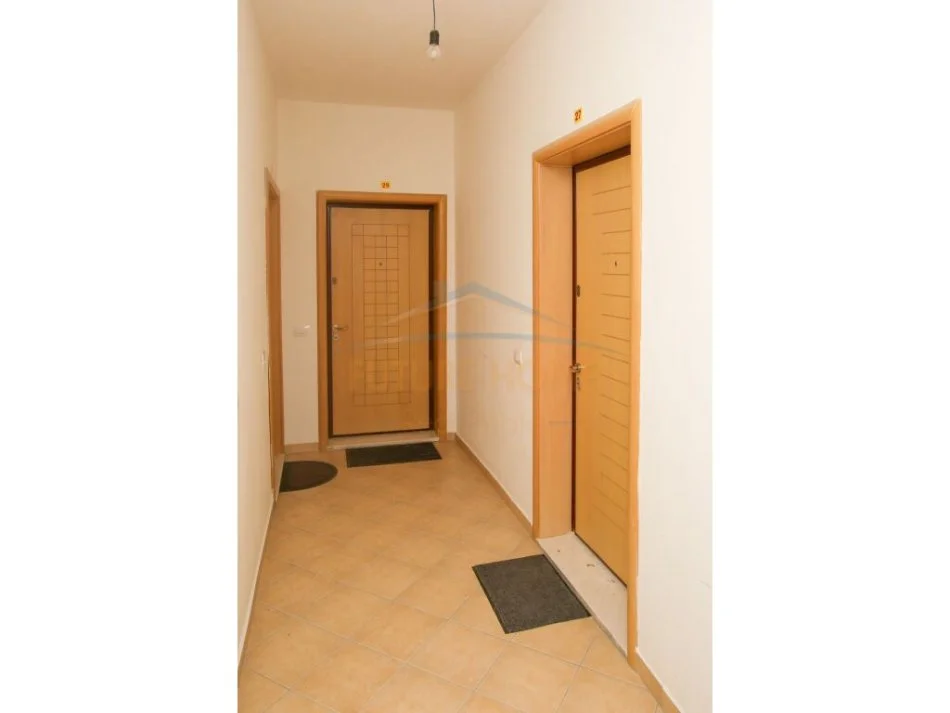 Vlore, jepet me qera apartament 1+1+Garazh Kati 7, 65 m² 350 € (Pas CHIC Hotel, Rruga Cameria) RV44307