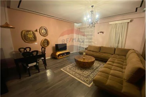 Tirane, jepet me qera apartament 2+1 Kati 7, 87 m² 700 € (21 Dhjetori)