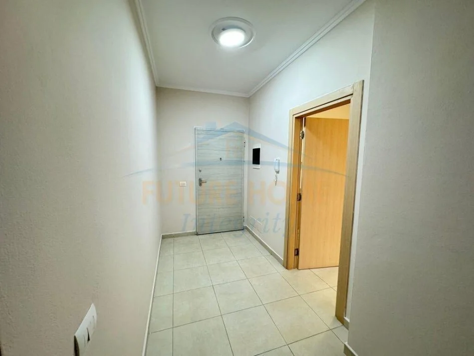 Tirane, shitet apartament 2+1 Kati 1, 115 m² 168.000 € (Kinostudio)