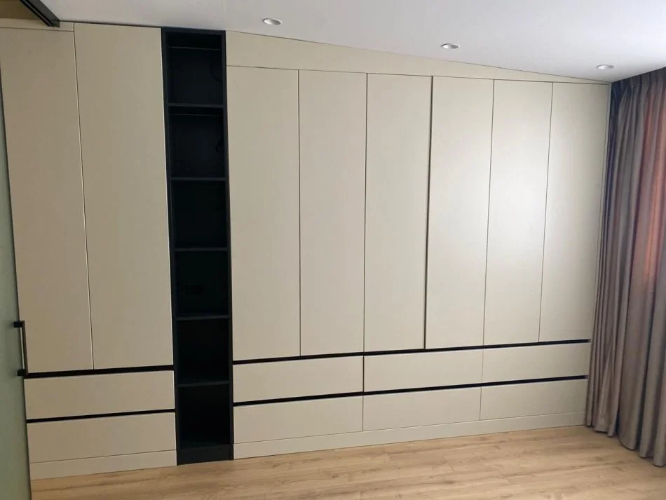 Tirane, jap me qera apartament 1+1 Kati 9, 70 m² 500 € (Astir)