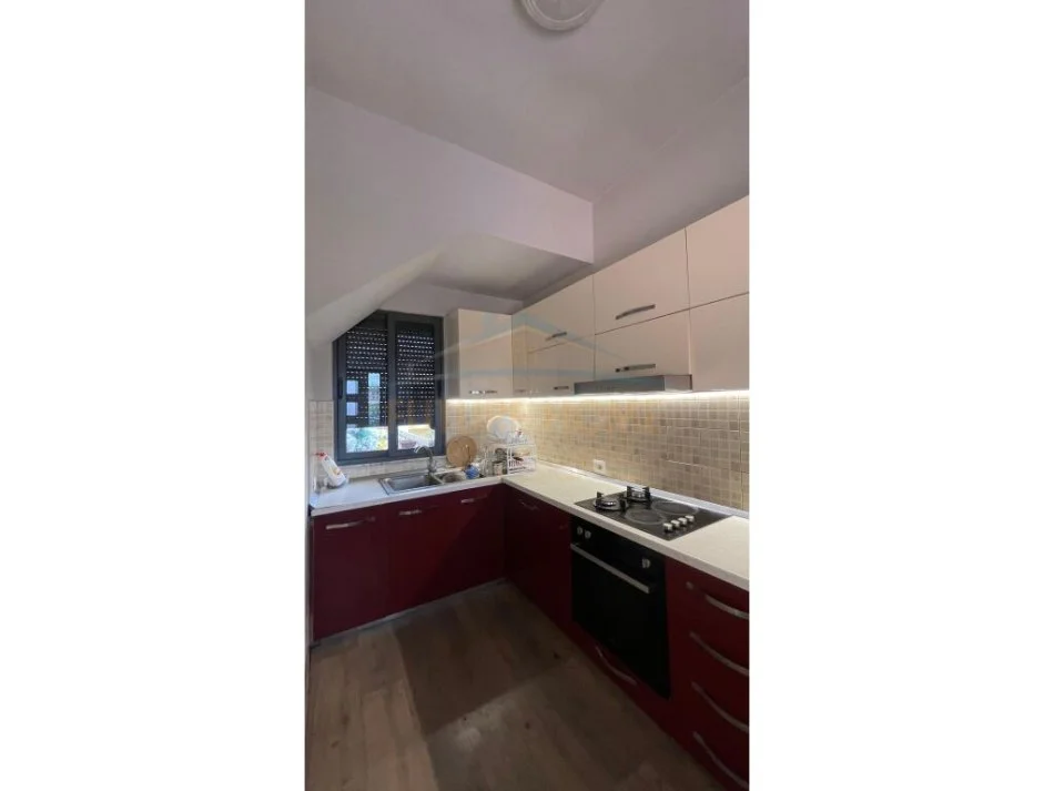 Tirane, shitet Vile 4 Katshe Kati 0, 175 m² 1.380.000 € (Rruga Selaudin Zorba, AREA39535)