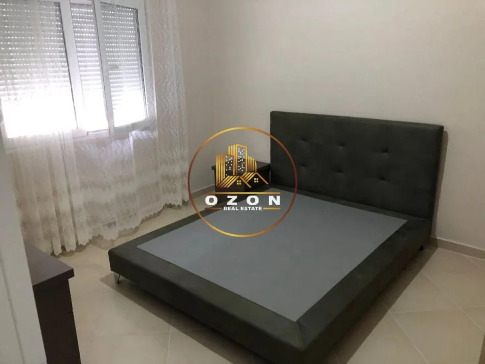 Tirane, jepet me qera apartament 1+1 Kati 2, 70 m² 350 € (Rruga Bego Hoxha,Misto Mame)