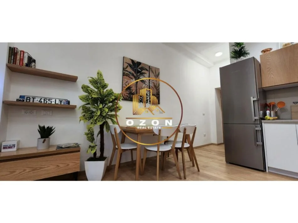 Tirane, shitet apartament 2+1 Kati 2, 75 m² 200.000 €