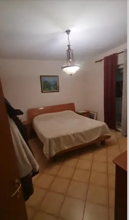 Tirane, jepet me qera apartament 1+1 Kati 4, 70 m² 580 € (Rruga e Elbasanit)