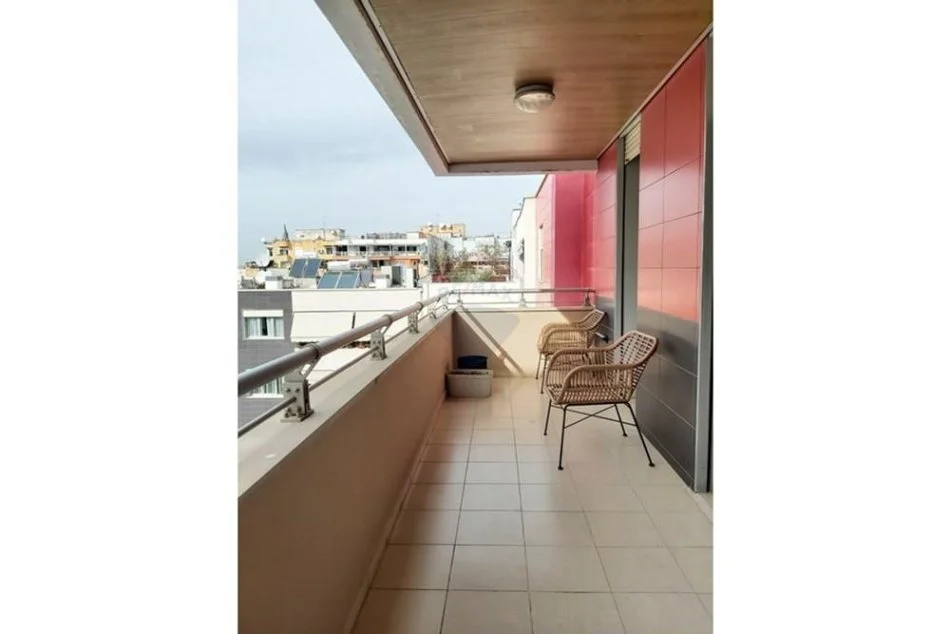 Tirane, jepet me qera apartament 2+1 Kati 8, 122 m² 1.500 € (Kompleksi Nobis)