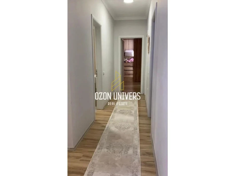 Tirane, shitet 3+1 Kati 5, 140 m² 260.000 € (Unaza E re)