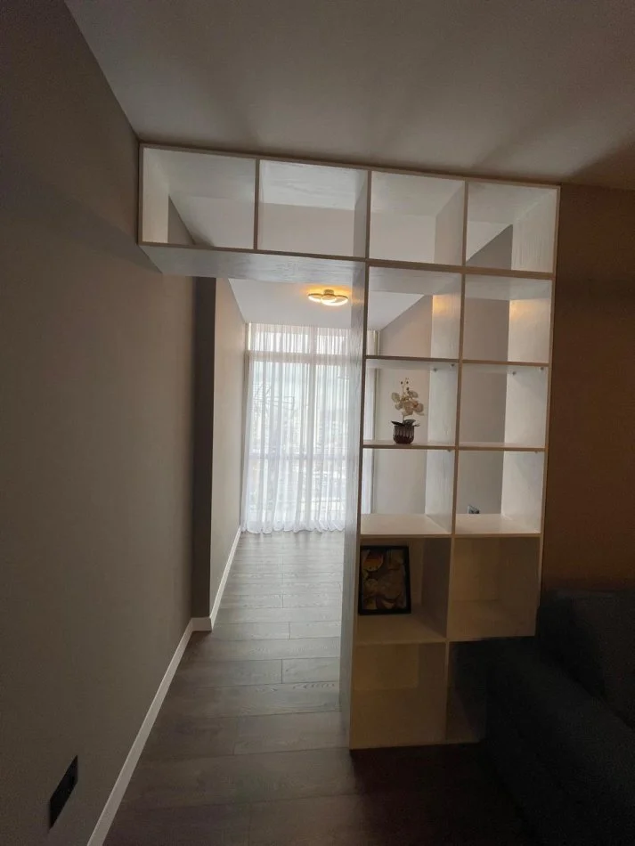Tirane, jepet me qera apartament 1+1 Kati 8, 70 m² 600 € (Ish Parku)