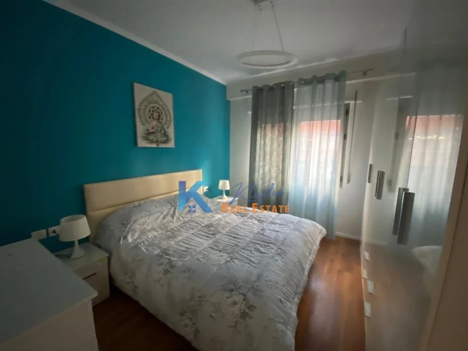 Shqiperi, jap me qera apartament 1+1+Ballkon Kati 2, 70 m² 750 € (KOMPLEKSI DELIJORGJI)