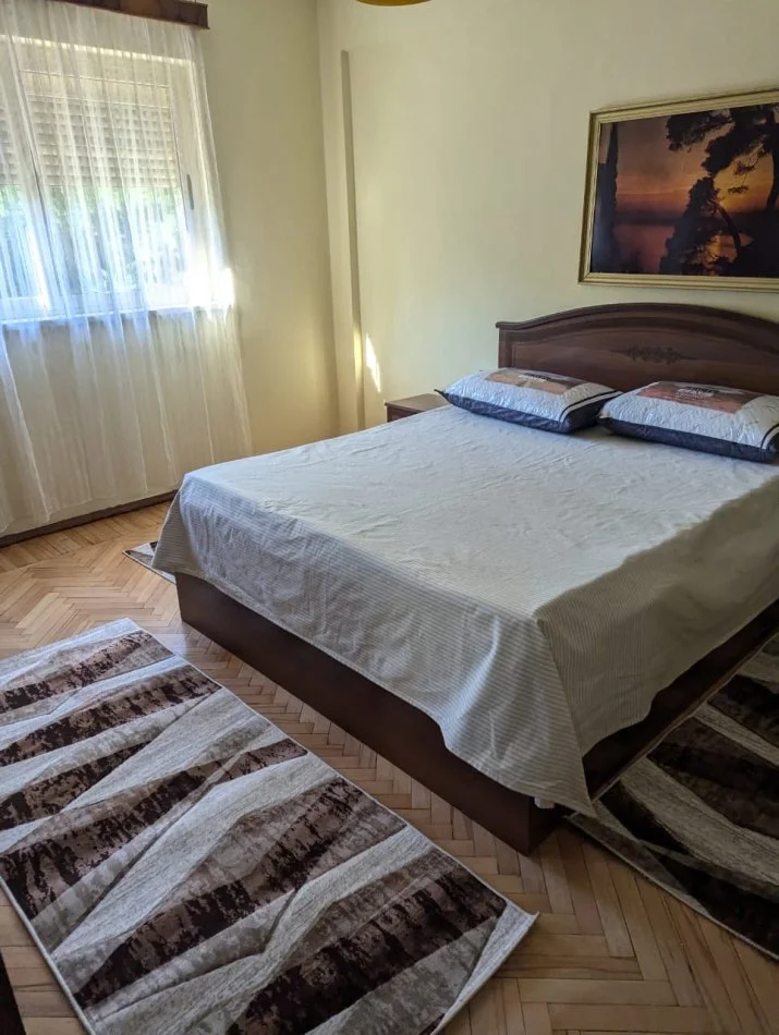 Tirane, jap me qera apartament 2+1 Kati 3, 80 m² 500 € (Qender)