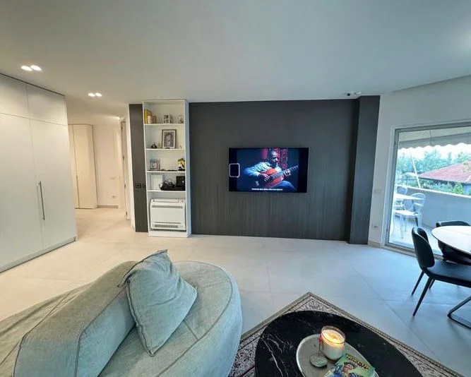 Tirane, shitet apartament 2+1+Aneks+Ballkon Kati 1, 116 m² 270.000 € (Liqeni i Thate)