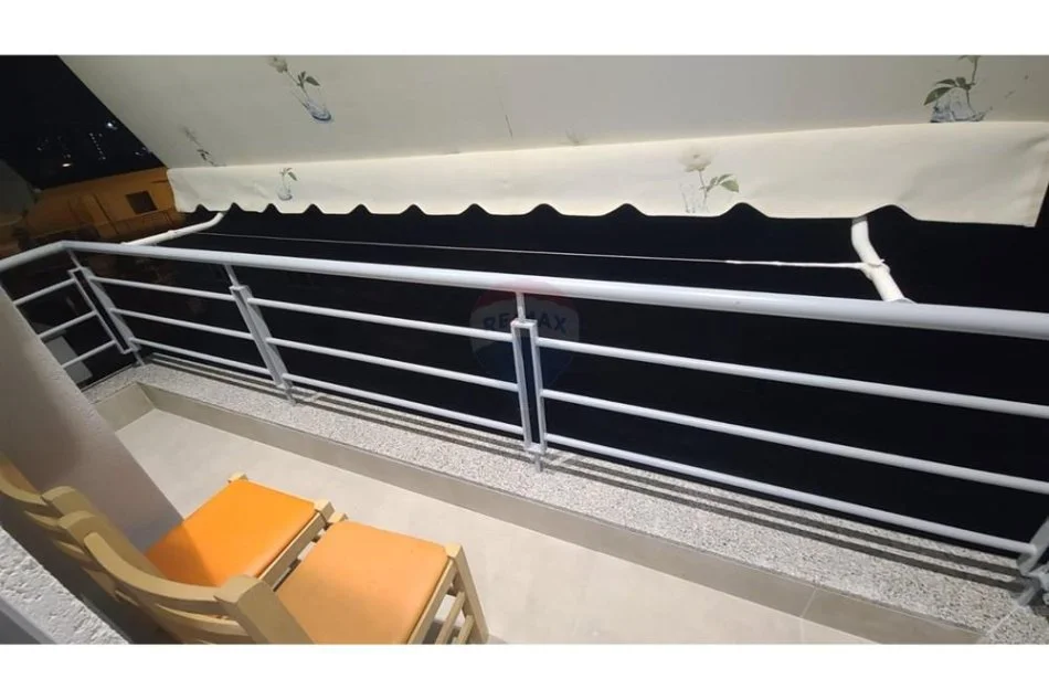 Tirane, jepet me qera garsonier 1+1 Kati 2, 25 m² 300 € (Yzberisht)