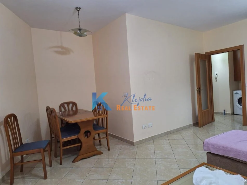 Tirane, jepet me qera apartament 1+1+Ballkon Kati 5, 64 m² 450 € (Don Bosko, afer kompleksit Vizion+)