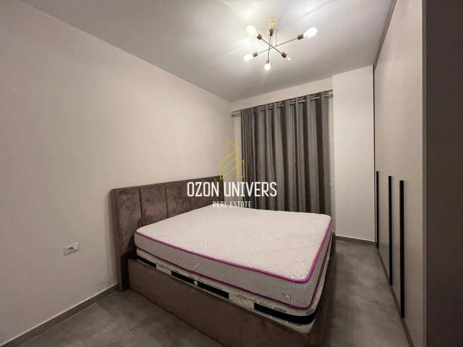 Tirane, jepet me qera apartament 1+1+Ballkon Kati 7, 64 m² 650 € (Rruga e Elbasanit)