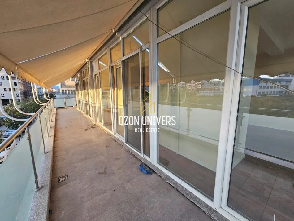 Tirane, jepet me qera ambjent biznesi Kati 1, 140 m² 1.500 € (Komuna E Parisit,Kika2)