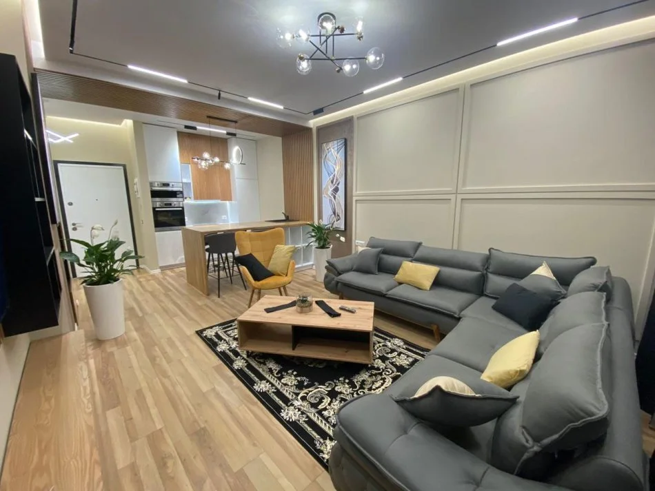 Tirane, jepet me qera apartament 1+1 Kati 6, 75 m² 800 € (Kompleksi Square 21)