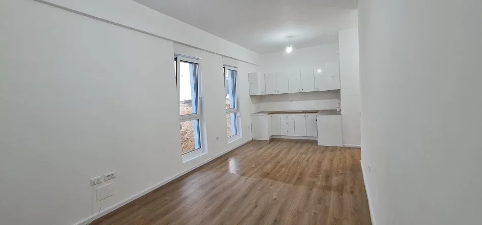 Tirane, jepet me qera apartament 1+1 Kati 2, 64 m² 400 € (Linz)