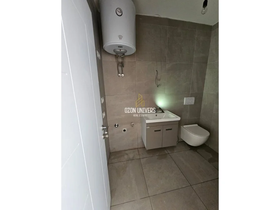 Tirane, shitet apartament 1+1 Kati 5, 42 m² 98.000 € (Mozaiku i Tiranës –pranë Zogut të Zi)