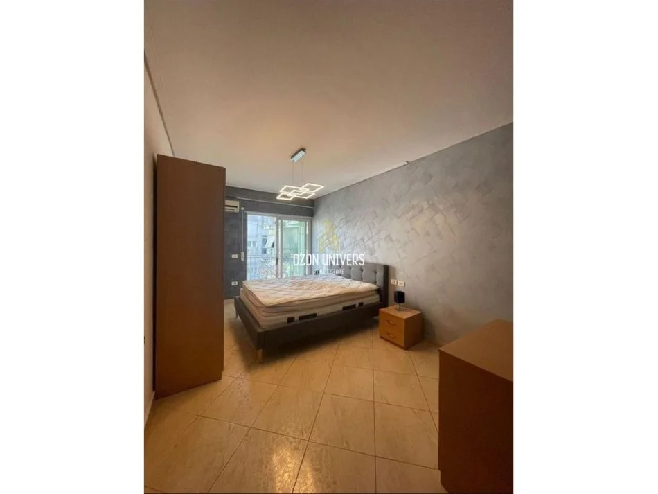 Tirane, shitet apartament 2+1+Ballkon Kati 4, 98 m² 190.000 € (Rruga Ndre Mjeda, Ish Parku)