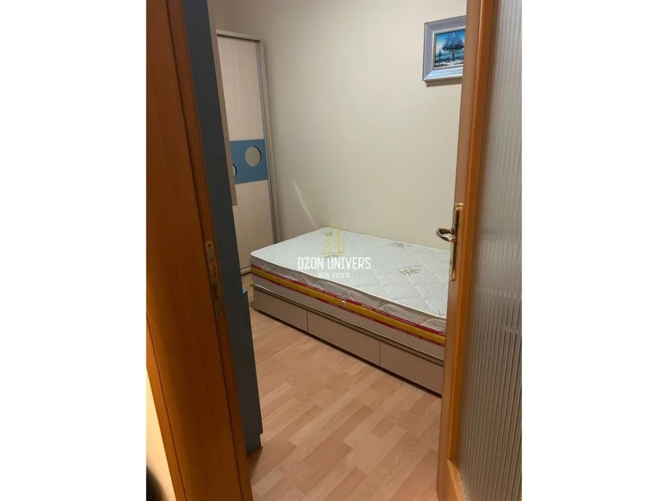 Tirane, jepet me qera apartament 2+1 Kati 4, 110 m² 600 € (Qender)
