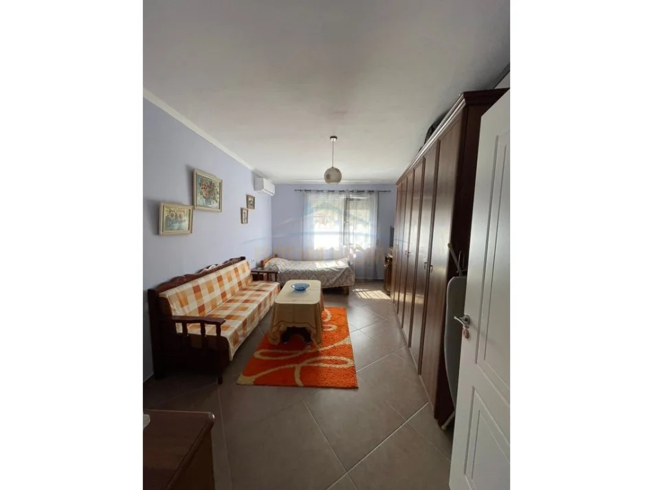 Shqiperi, shitet apartament 2+1 Kati 8, 97 m² 152.000 € (Unaza e Re)