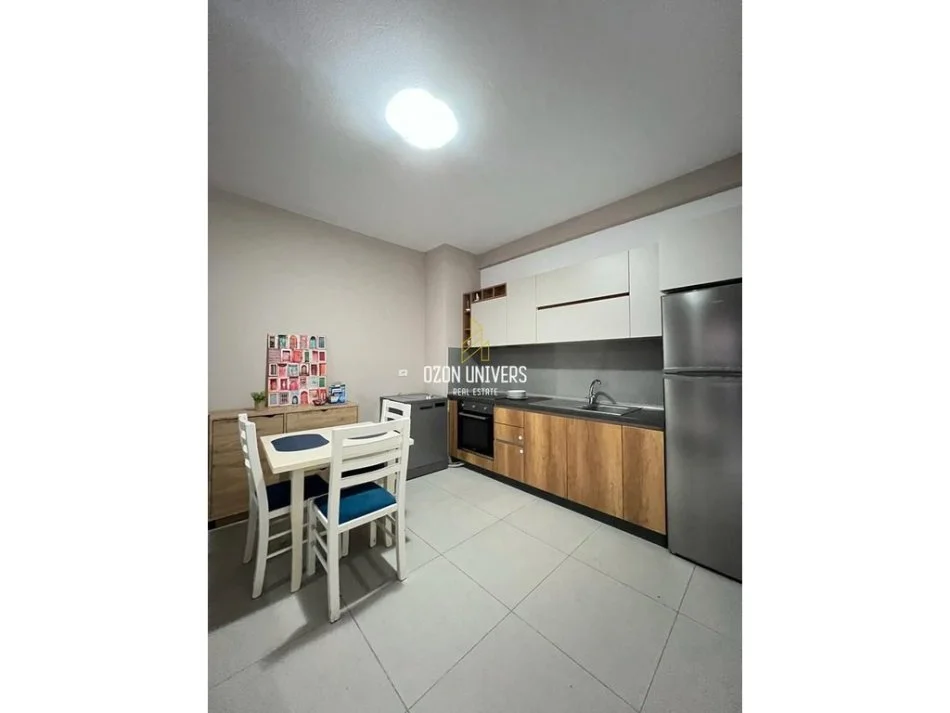 Tirane, shitet apartament 1+1+Ballkon Kati 6, 74 m² 132.840 € (Green City Residence, Astir)