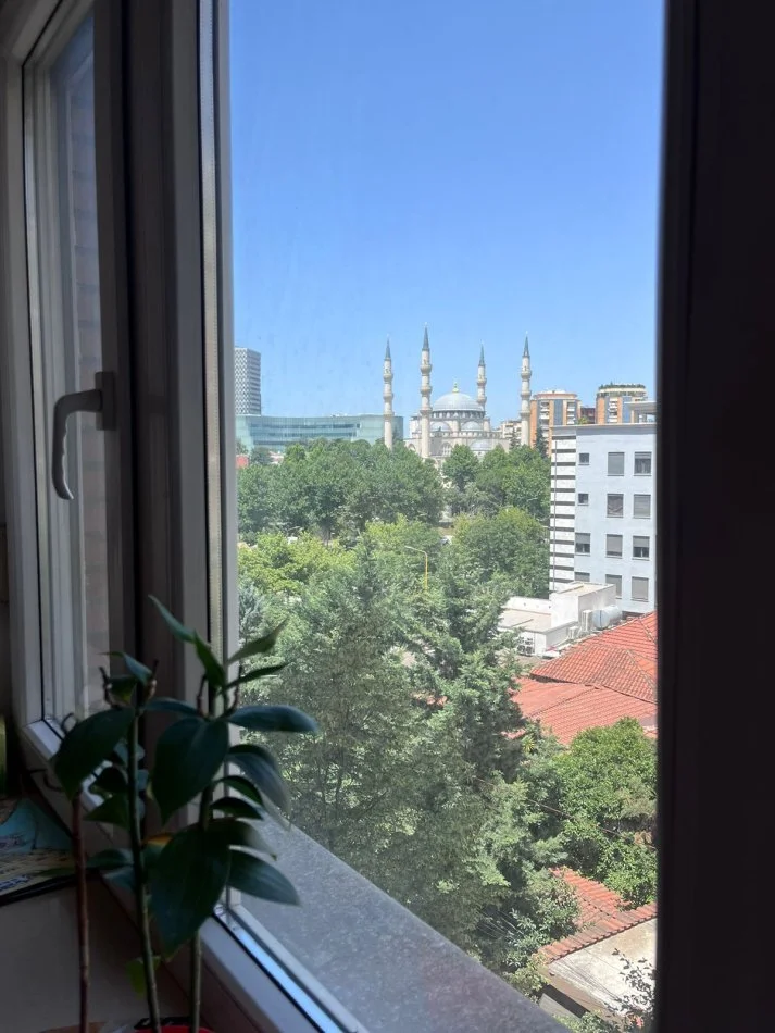 Tirane, jepet me qera apartament Kati 5, 126 m² 850 € 