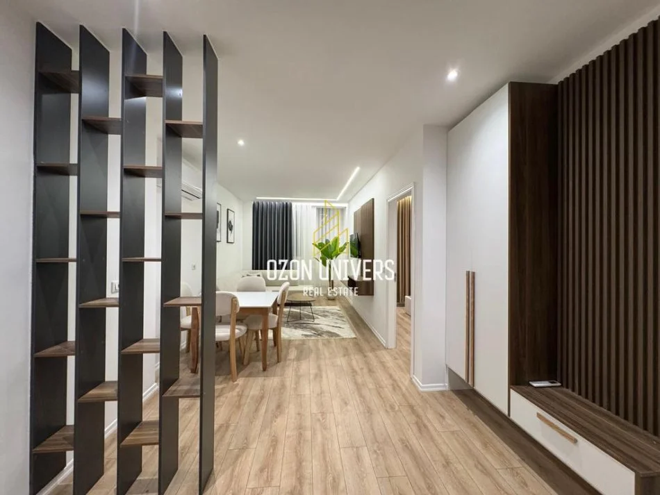 Tirane, shitet apartament 1+1+Ballkon Kati 5, 70 m² 175.000 € (Rruga Fortuzi)